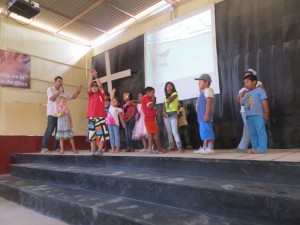 Zegenen kinderen naar school